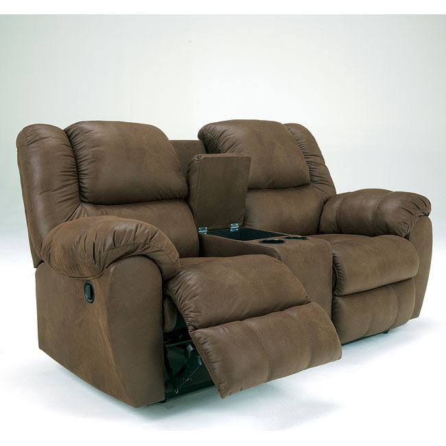 Reclining Loveseat with Console R973817