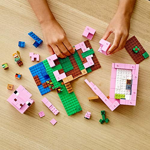 Minecraft Pig House Building Toy with 2 Pig Figures G523