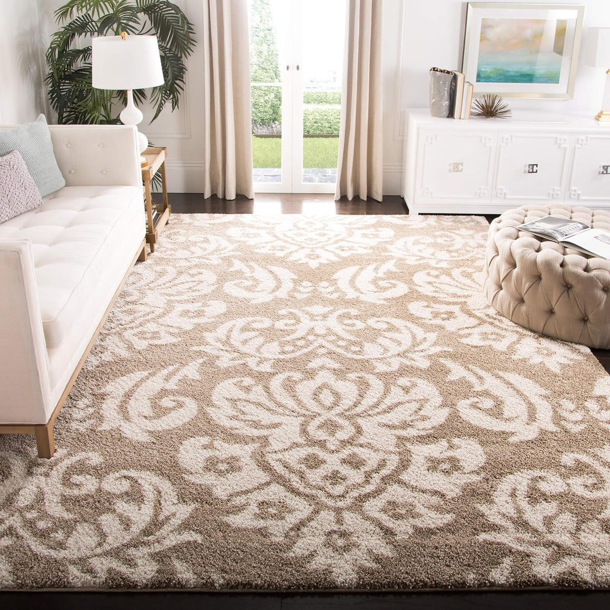 Beige & Cream 6' x 9' Area Rug M1978