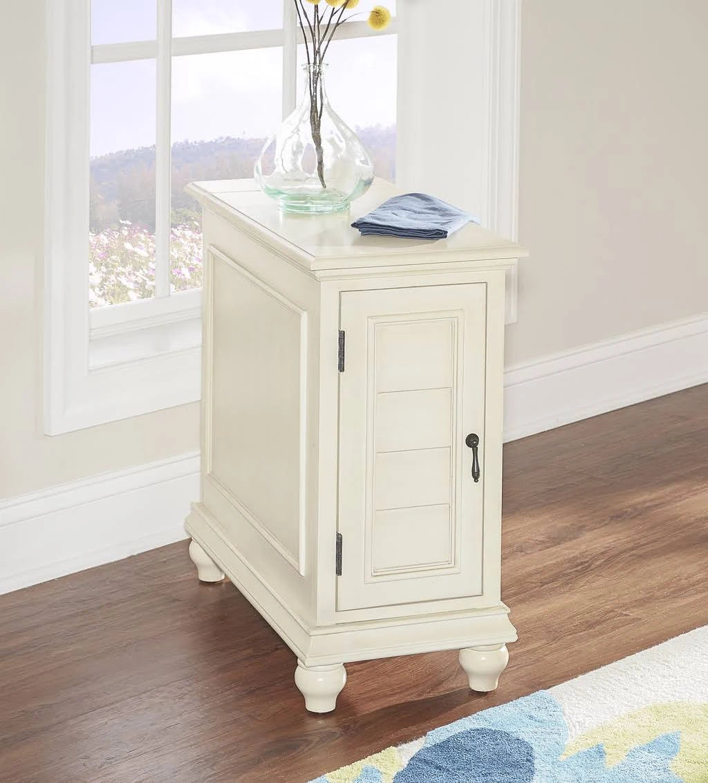 Cream Shutter Cabinet X644