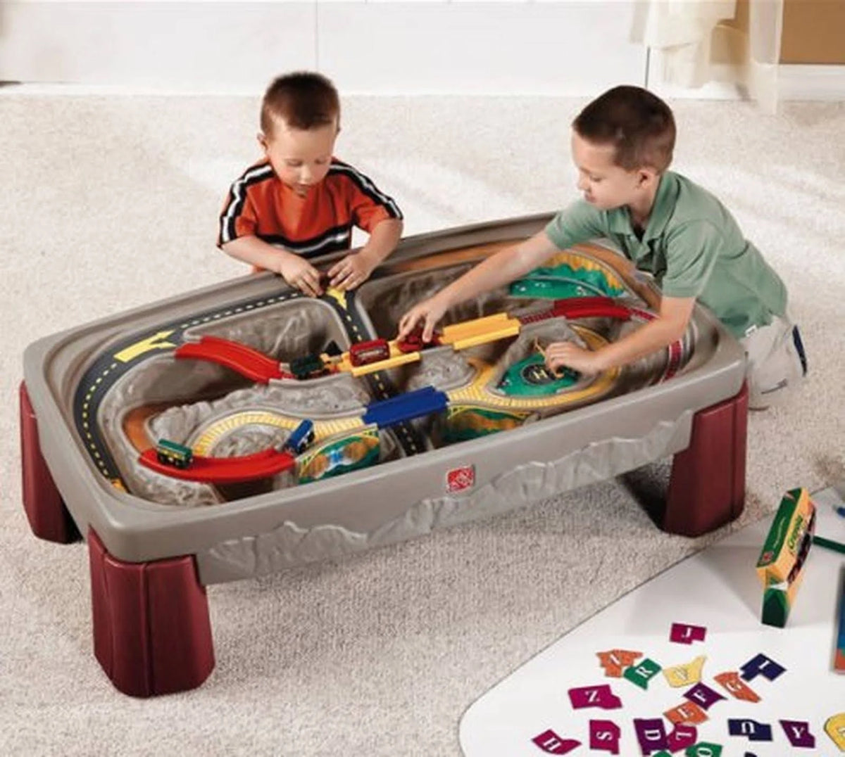 Deluxe Canyon Road Train Track Table G9890
