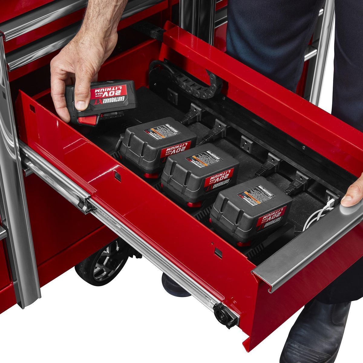 56 in. x 25 in. Red Roll Cab T928