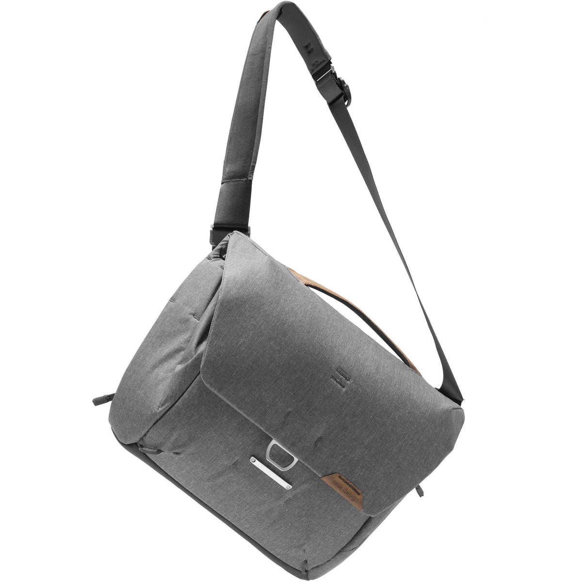 Messenger 13L Ash X354275