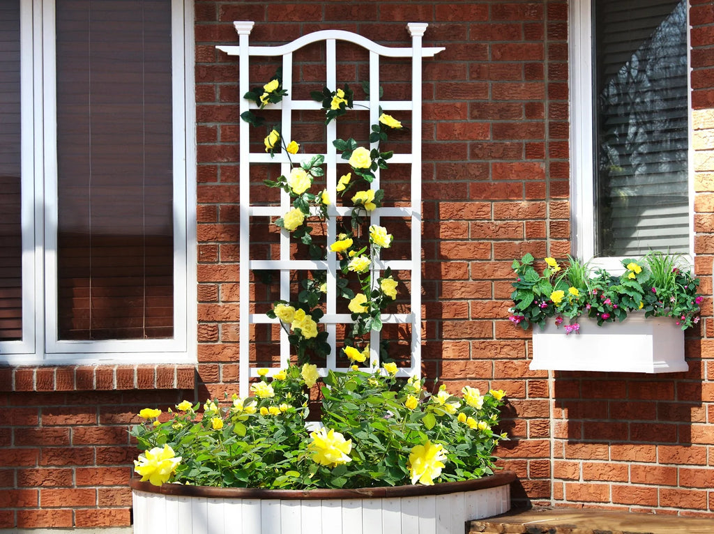 White Vinyl Trellis P7415