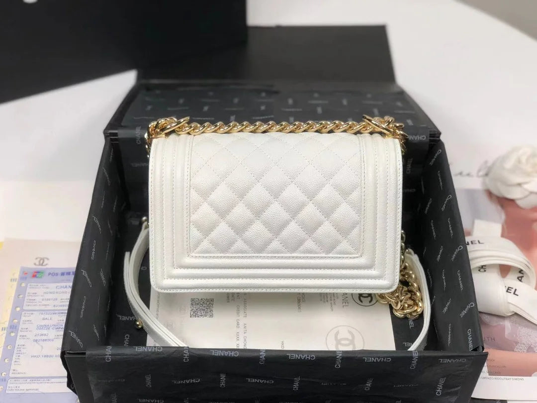 White Flapbag E5950