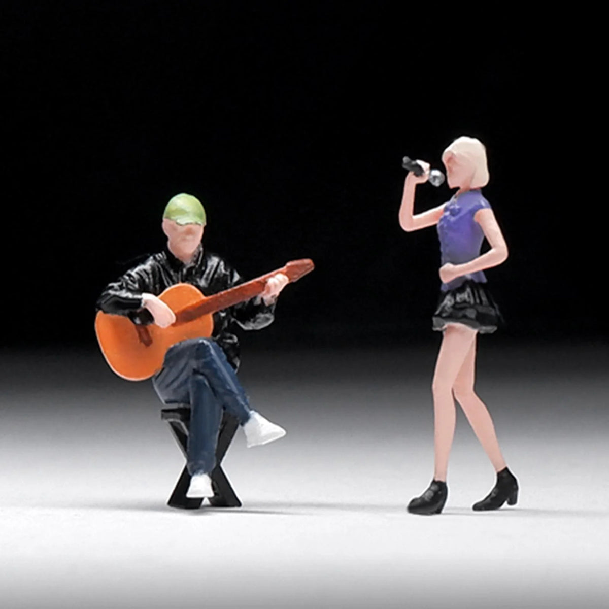1:64 Mini Guitarist and Singer Model Figures for Dollhouse L224
