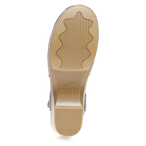 Closed-Toe Sandal with Arch Support S7256