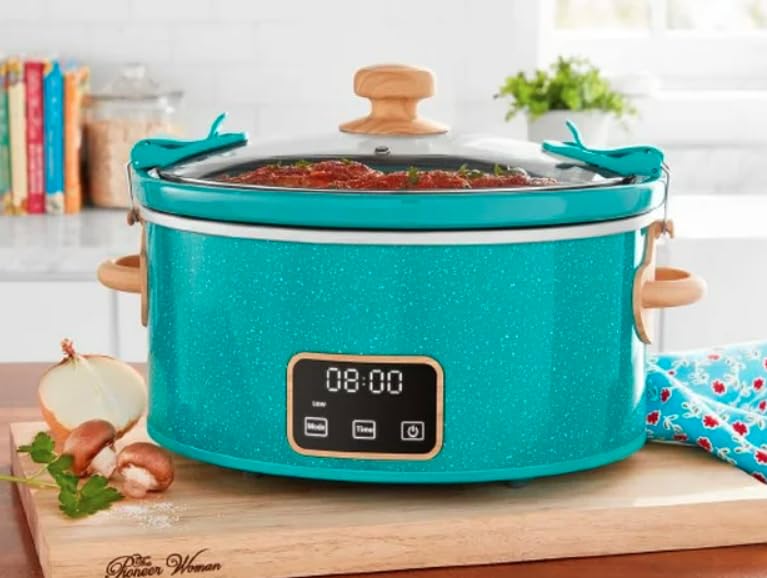 6 QT Slow Cooker with Locking Lid X525