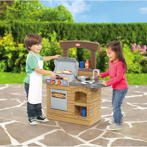 12-Piece Plastic Outdoor Pretend Play Kitchen Toys Playset S75743