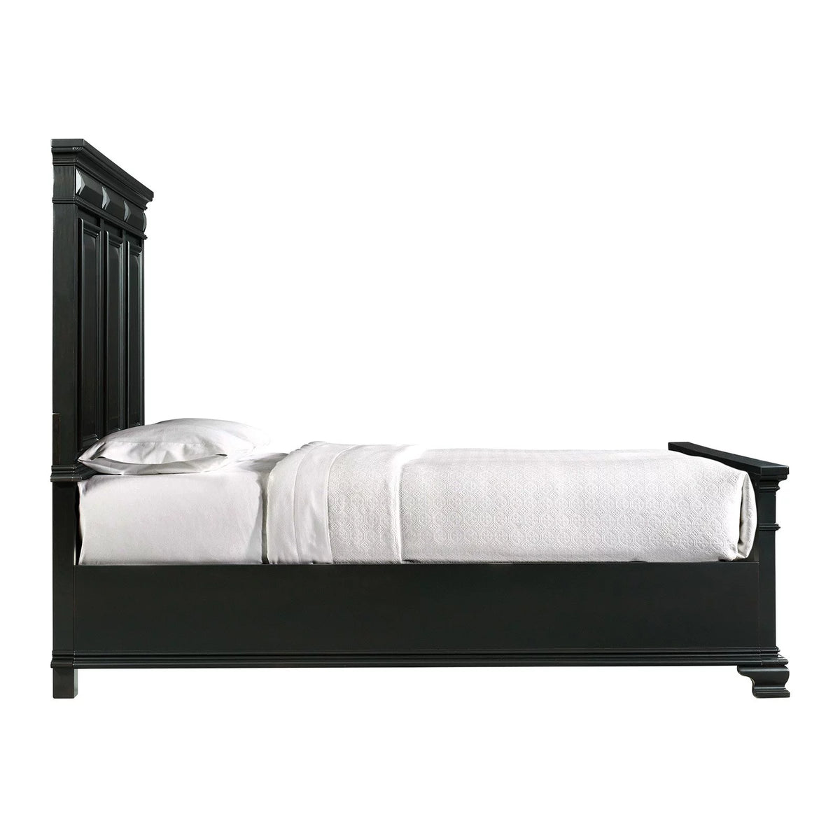 King Panel Bed in White U56370