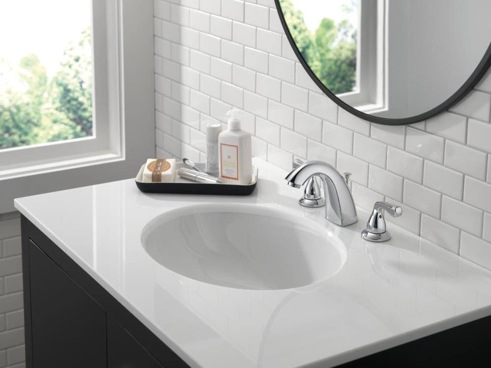 Chrome 2-Handle Widespread Bathroom Sink Faucet with Drain O317