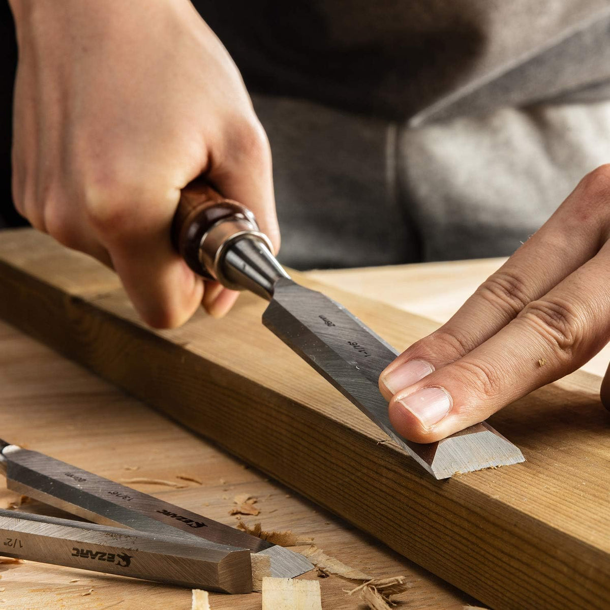 6 Pieces Wood Chisel Set with Wooden Case U862