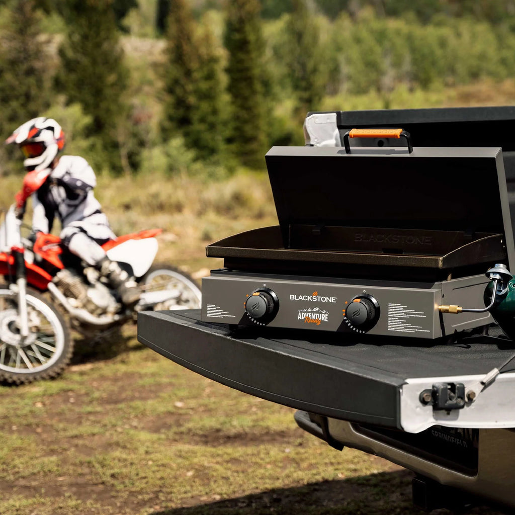 2-Burner 22 Propane Griddle with Hard Cover Y9588